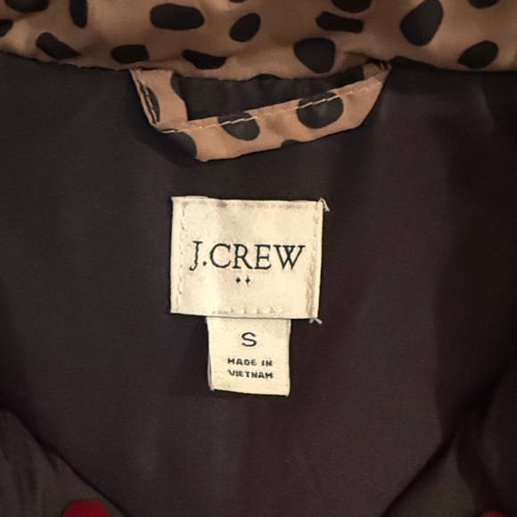 ⚡️Like-New⚡️J. Crew Black and Tan Leopard Quilted Vest - Picture 3 of 11